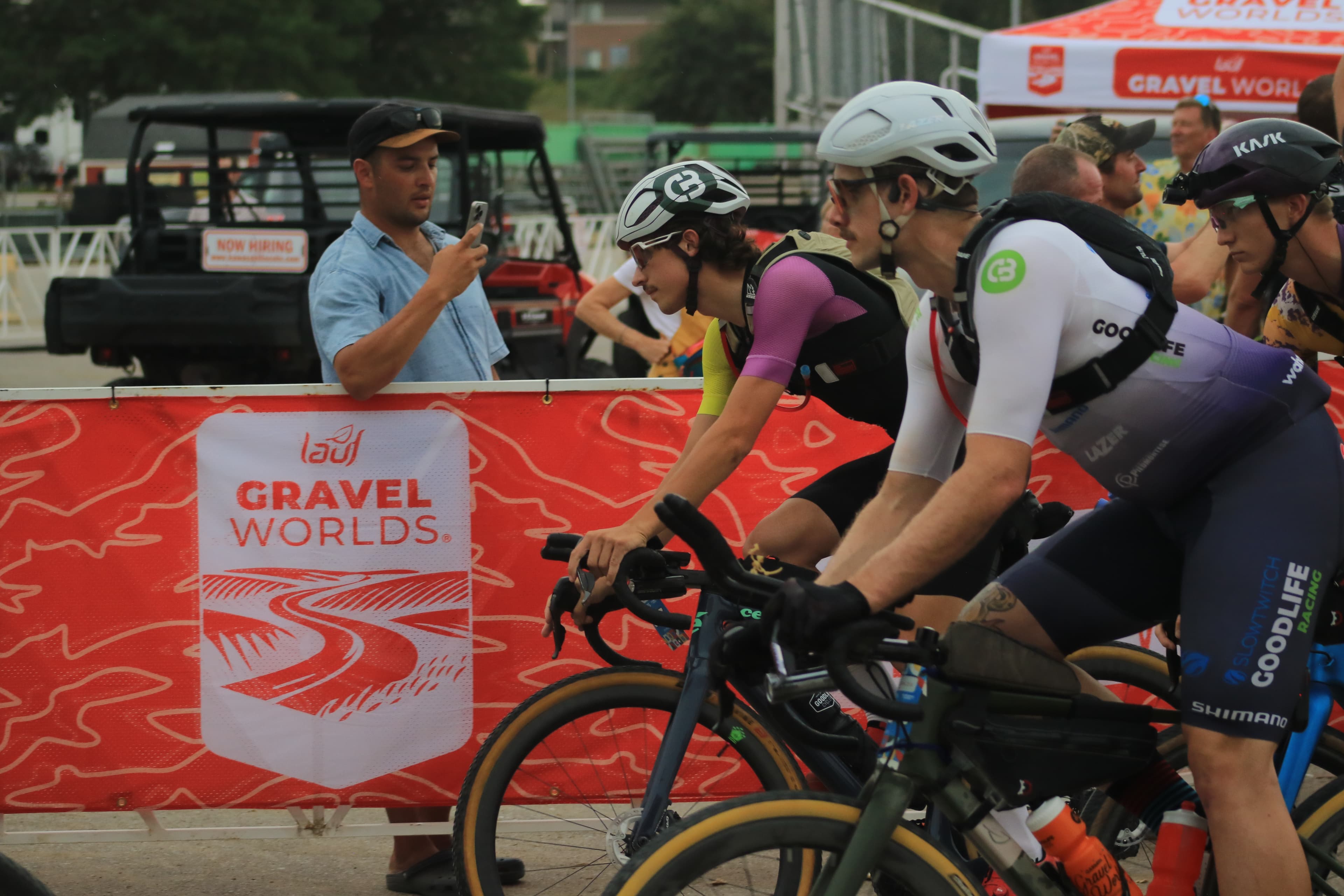 Bugeater Racing Team in Action